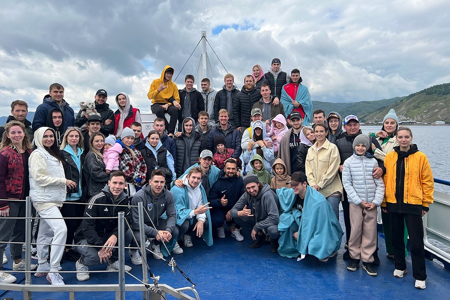 Ермак на Байкале 23082022текст.jpg Ермак на Байкале 23082022текст.jpg